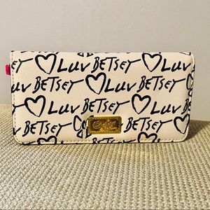Betsey Johnson Logo Wallet